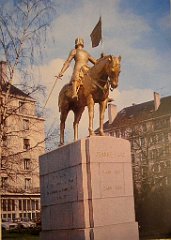 ORAN STATUE DE JEANNE D ARC TRANSFEREE A CAEN